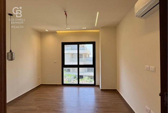 8532012 - Property Image 3