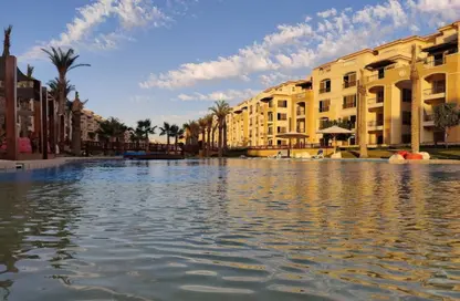 Apartment - 2 Bedrooms - 2 Bathrooms for sale in Stone Residence - 5th Settlement Compounds - The 5th Settlement - New Cairo City - Cairo