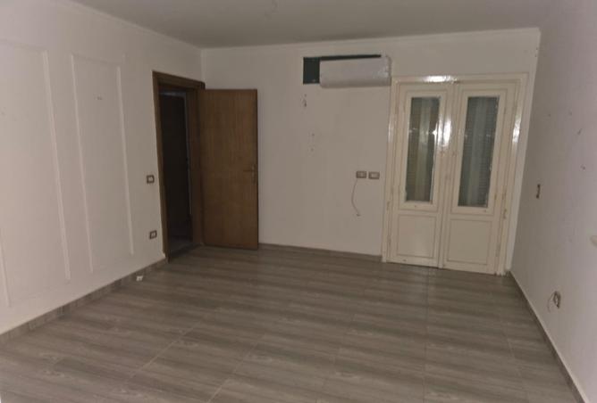 7953871 - Property Main Image