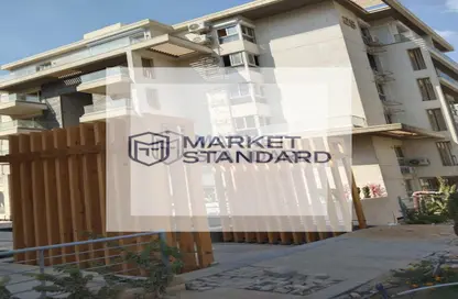Apartment - 3 Bedrooms - 3 Bathrooms for sale in Mountain View iCity - 5th Settlement Compounds - The 5th Settlement - New Cairo City - Cairo