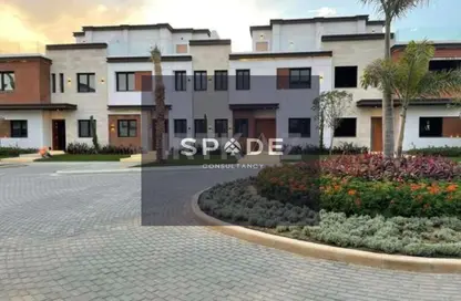 Townhouse - 4 Bedrooms - 4 Bathrooms for sale in Azzar - 5th Settlement Compounds - The 5th Settlement - New Cairo City - Cairo