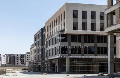 Office Space - Studio - 1 Bathroom for sale in Swan Lake Residence - 5th Settlement Compounds - The 5th Settlement - New Cairo City - Cairo