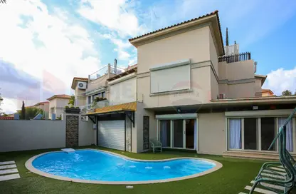 منزل مزدوج - 4 غرف نوم - 4 حمامات للايجار في اليكس ويست - كمبوندات الاسكندرية - الاسكندرية