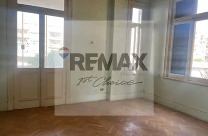 شقة - 3 غرف نوم - 1 حمام للبيع في مصر الجديدة - القاهرة