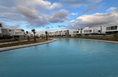 فيلا - 3 غرف نوم - 5 حمامات للبيع في سوان ليك غرب - كمبوندات 6 أكتوبر - مدينة 6 أكتوبر - الجيزة