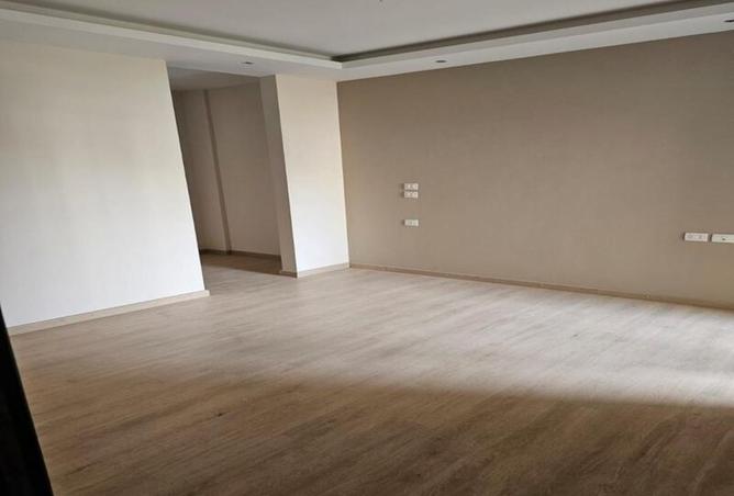 8387839 - Property Main Image