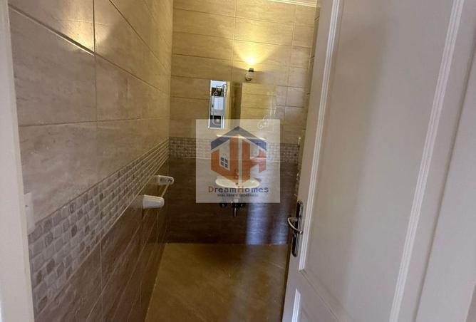 8140683 - Property Image 3