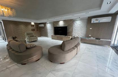 Apartment - 3 Bedrooms - 4 Bathrooms for sale in Mohi Al Din Abou El Ezz St. - Dokki - Giza