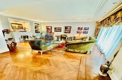 Apartment - 4 Bedrooms - 3 Bathrooms for rent in Dokki - Giza