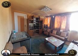 Apartment - 3 bedrooms - 1 bathroom for للايجار in Omar Lotfy St.   Mahatet Al Raml Square - Raml Station - Hay Wasat - Alexandria