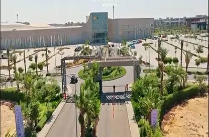 فيلا - 4 غرف نوم - 3 حمامات للبيع في ديستريكت 5 - كمبوندات التجمع الخامس - التجمع الخامس - مدينة القاهرة الجديدة - القاهرة
