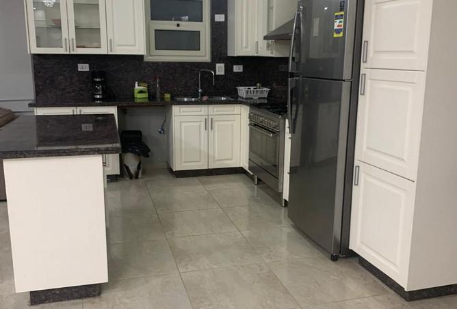 8205877 - Property Image 3