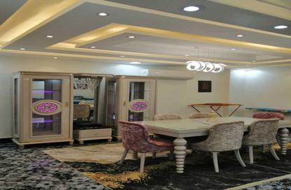 Apartment - 3 Bedrooms - 2 Bathrooms for sale in King Faisal St. - El Talbia - Faisal - Hay El Haram - Giza