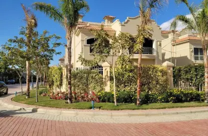 Villa - 3 Bedrooms - 3 Bathrooms for sale in Al Patio 5 East - El Patio - El Shorouk Compounds - Shorouk City - Cairo