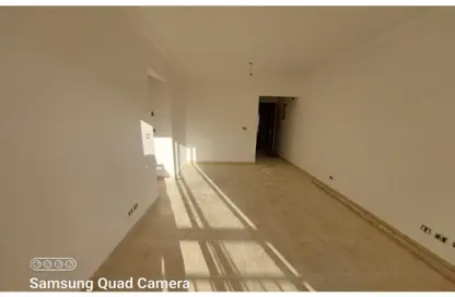 Apartment - 2 Bedrooms - 1 Bathroom for sale in Madinaty - Cairo