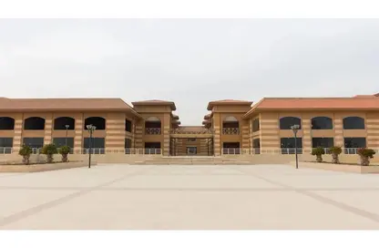 Retail - Studio - 1 Bathroom for rent in Damac Park Avenue - 6 October Compounds - 6 October City - Giza