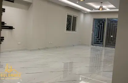 شقة - 3 غرف نوم - 2 حمامات للايجار في سكوير - كمبوندات التجمع الخامس - التجمع الخامس - مدينة القاهرة الجديدة - القاهرة