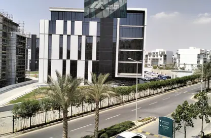 Apartment - 4 Bedrooms - 4 Bathrooms for sale in Hyde Park - 5th Settlement Compounds - The 5th Settlement - New Cairo City - Cairo