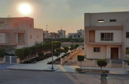 منزل مزدوج - 4 غرف نوم - 4 حمامات للبيع في جراند هايتس - التوسعات الشمالية - مدينة 6 أكتوبر - الجيزة