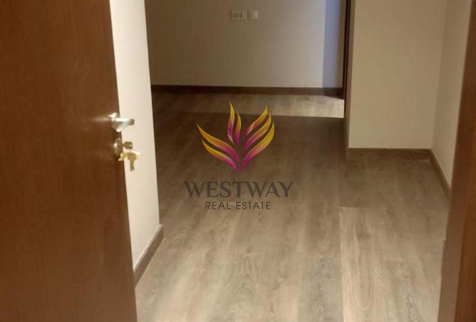 8067053 - Property Image 2