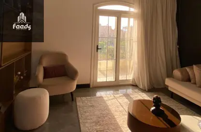 Apartment - 3 Bedrooms - 3 Bathrooms for sale in Side Walk Mall - El Banafseg 1 - El Banafseg - New Cairo City - Cairo