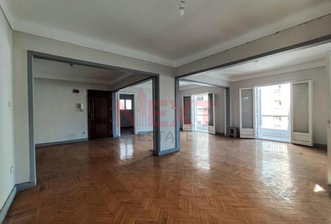 8233975 - Property Main Image