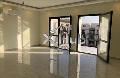 Apartment - 3 Bedrooms - 3 Bathrooms for rent in The Courtyards - Sheikh Zayed Compounds - Sheikh Zayed City - Giza