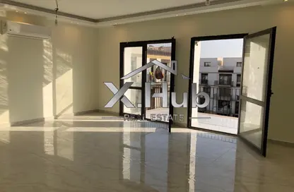 شقة - 3 غرف نوم - 3 حمامات للايجار في ذا كورت ياردز - كمبوندات الشيخ زايد - الشيخ زايد - الجيزة