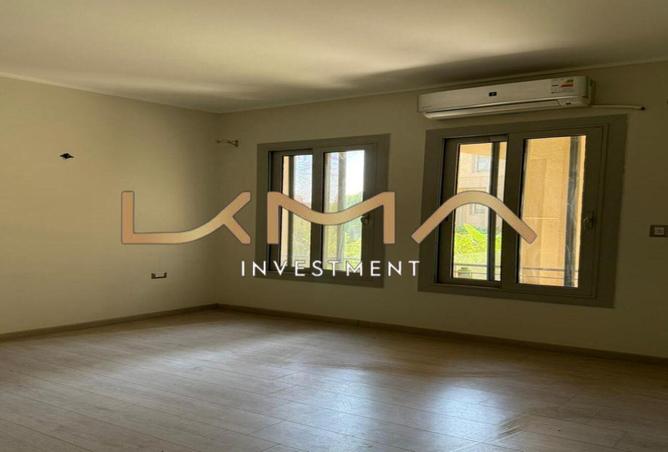 8201730 - Property Image 2