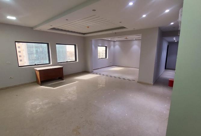 8080077 - Property Image 3