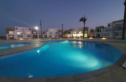 Chalet - 2 Bedrooms - 2 Bathrooms for sale in Sea View - Ras Al Hekma - North Coast