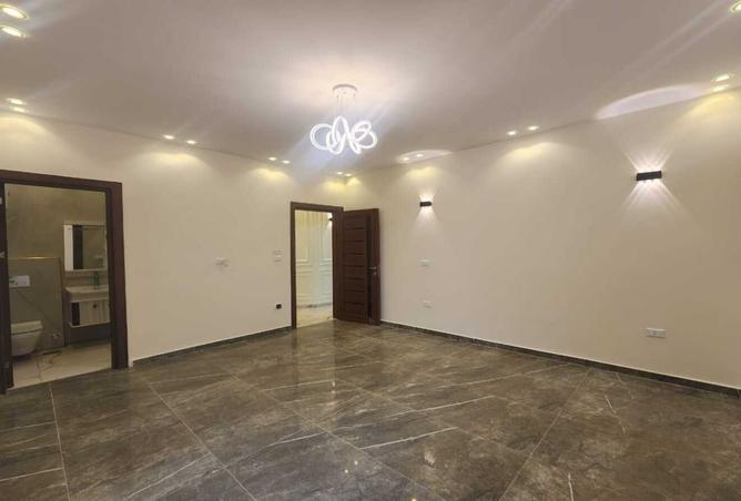 8143442 - Property Image 3