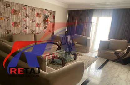 شقة - 4 غرف نوم - 2 حمامات للبيع في شارع افريقيا - امتداد مصطفي النحاس - المنطقة التاسعة - مدينة نصر - القاهرة