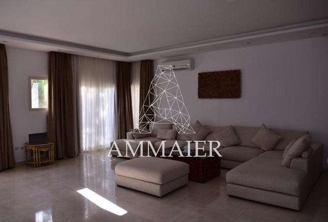 8184832 - Property Image 2