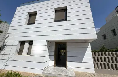 Villa - 4 Bedrooms - 4 Bathrooms for sale in Al Burouj Compound - El Shorouk Compounds - Shorouk City - Cairo
