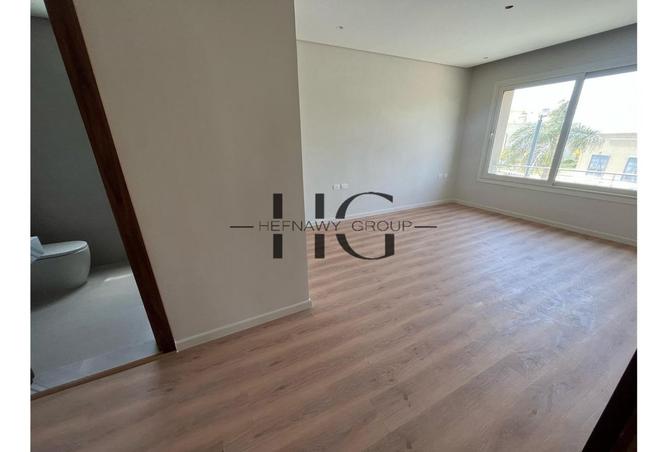 8364631 - Property Image 3