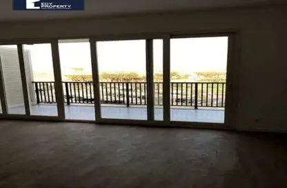 Apartment - 3 Bedrooms - 3 Bathrooms for sale in Golf Side - Uptown Cairo - Mokattam - Cairo