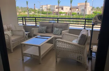 شاليه - 3 غرف نوم - 3 حمامات للايجار في مراسي - سيدي عبد الرحمن - الساحل الشمالي