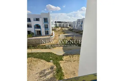Chalet - 2 Bedrooms - 2 Bathrooms for sale in Mountain View - Ras Al Hekma - North Coast