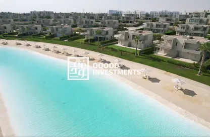 Chalet - 2 Bedrooms - 3 Bathrooms for sale in Azha North - Ras Al Hekma - North Coast