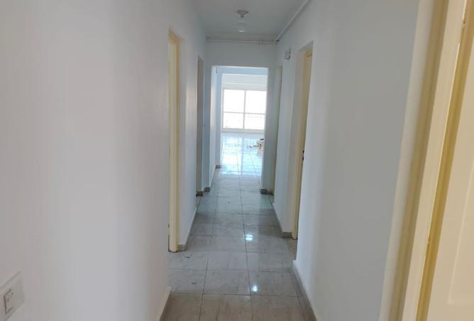8086605 - Property Image 2