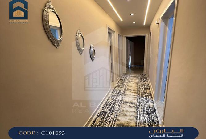 8352465 - Property Image 2