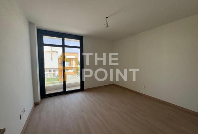 8440121 - Property Image 3