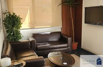 بناية كاملة - استوديو - 4 حمامات للبيع في الحي المتميز - مدينة 6 أكتوبر - الجيزة