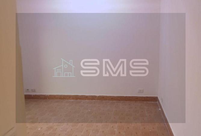 8215357 - صورة العقار 2