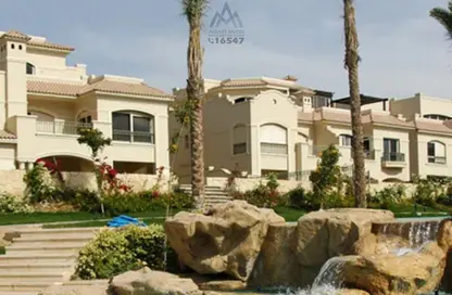 فيلا - 4 غرف نوم - 3 حمامات للبيع في الباتيو 1 - المستثمرين الشمالية - مدينة القاهرة الجديدة - القاهرة