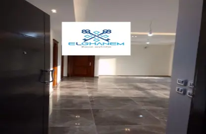 شقة - 2 غرف نوم - 2 حمامات للايجار في فيلدج جيت - المستثمرين الجنوبية - مدينة القاهرة الجديدة - القاهرة