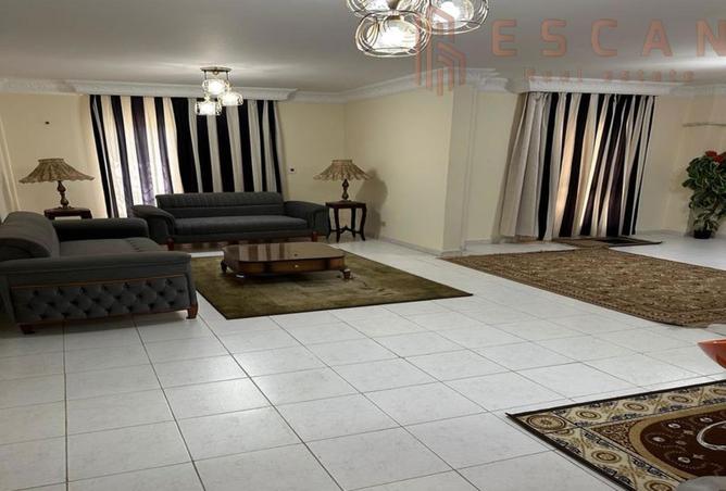 8092310 - Property Image 3