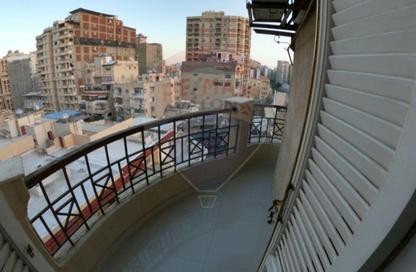 Apartment - 3 Bedrooms - 2 Bathrooms for sale in Laurent - Hay Sharq - Alexandria