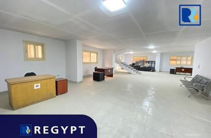 Office Space - Studio - 4 Bathrooms for rent in Sarayat Al Maadi - Hay El Maadi - Cairo
